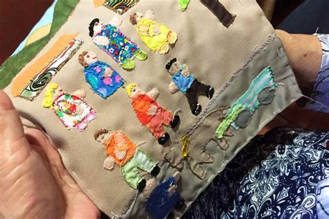 How to Remove Embroidery from Backpack: Tips and Strategies with Discussion on Threads and Stitching